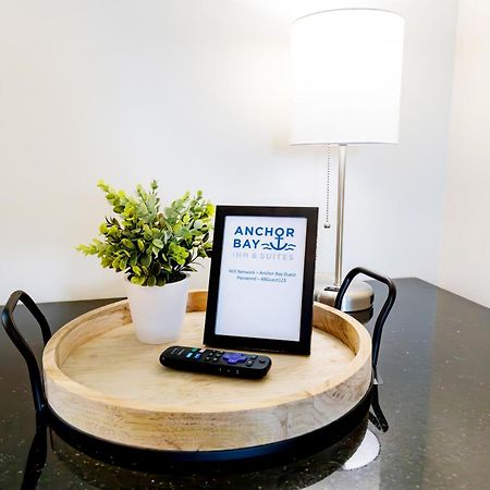 Anchor Bay Inn And Suites 샌더스키 외부 사진