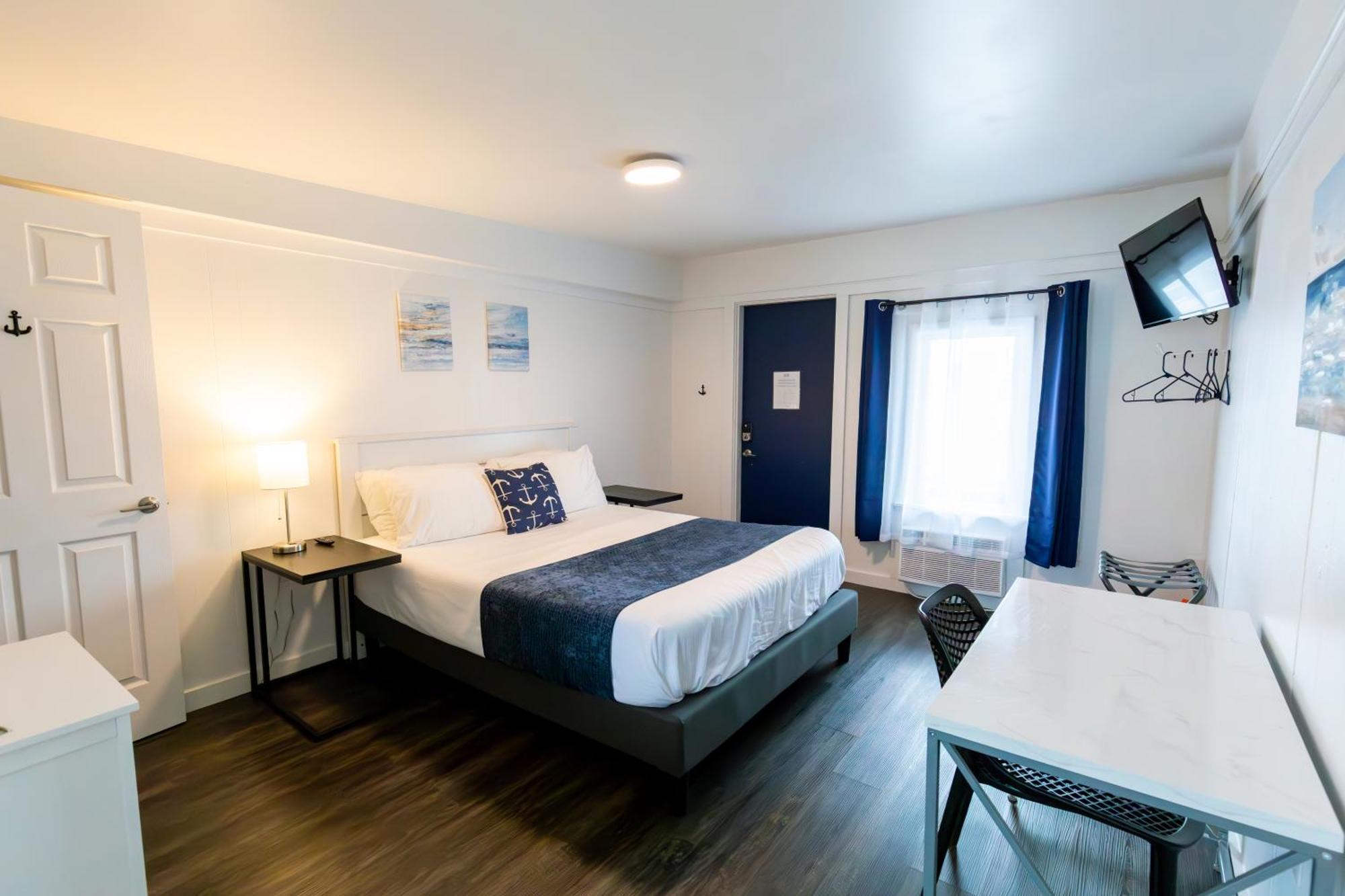 Anchor Bay Inn And Suites 샌더스키 객실 사진